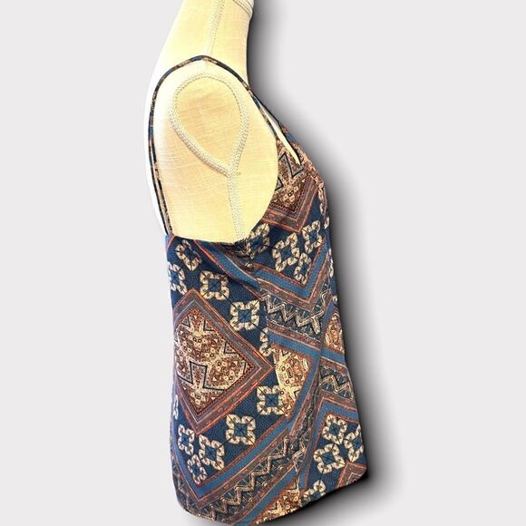 Skies Are Blue | EUC Double Strap Cami Tank Size S Small - Picture 3 of 7